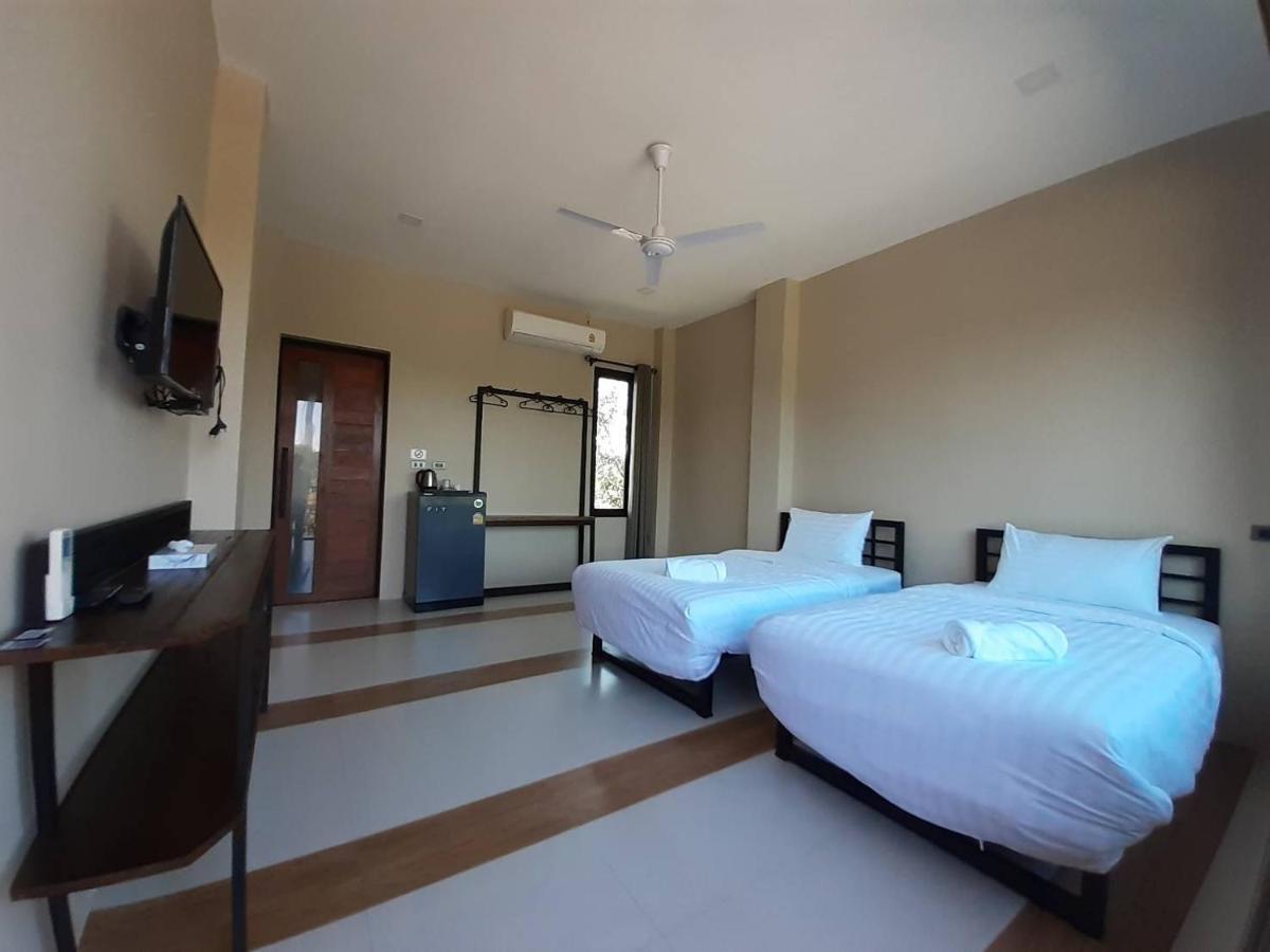 Baankampu Resort Пакчонг Экстерьер фото